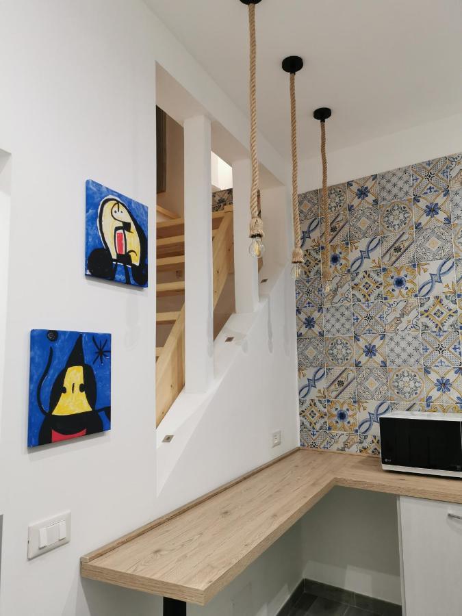 La Piccola Formica Charme Rooms パレルモ エクステリア 写真