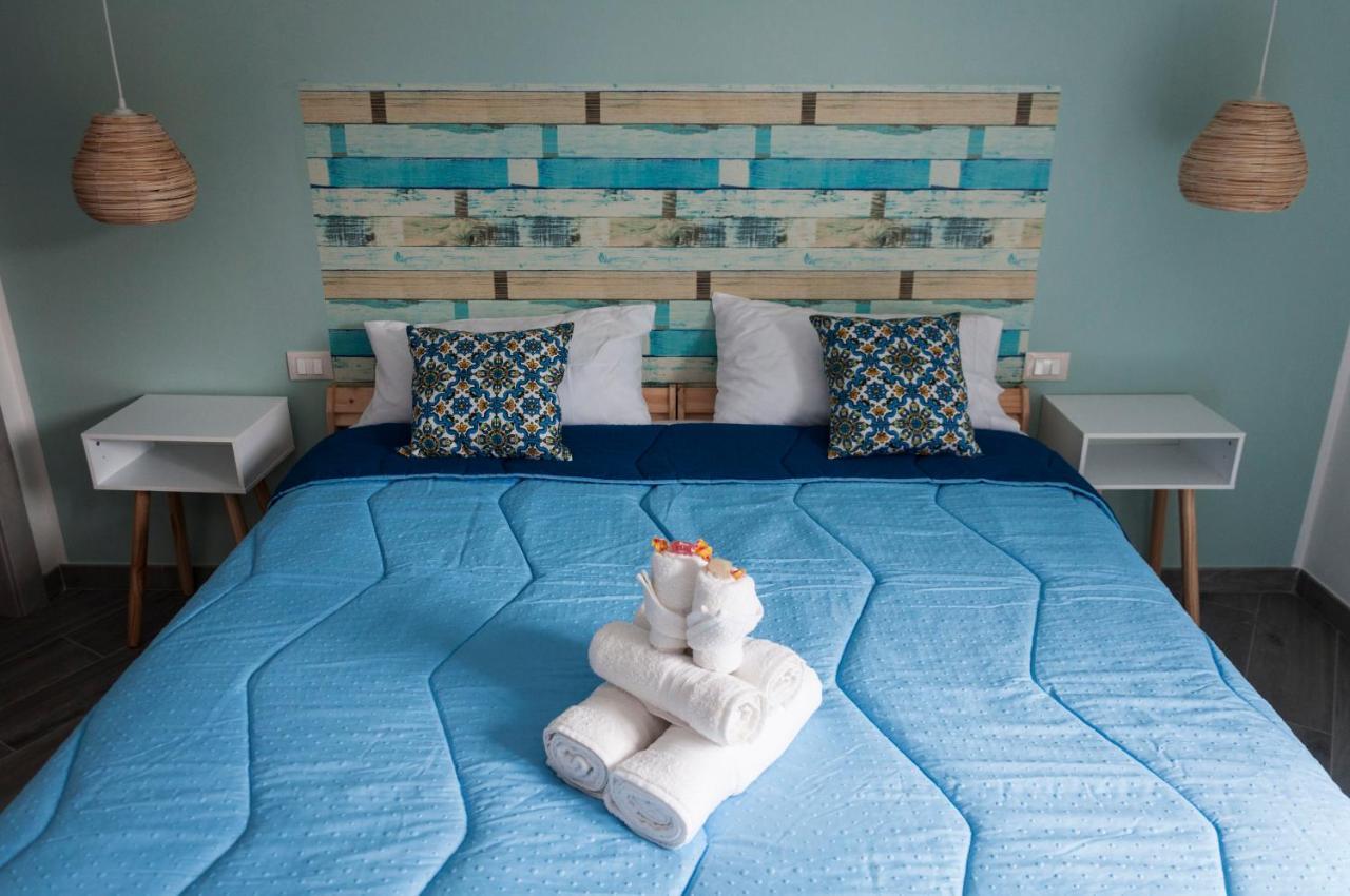 La Piccola Formica Charme Rooms パレルモ エクステリア 写真