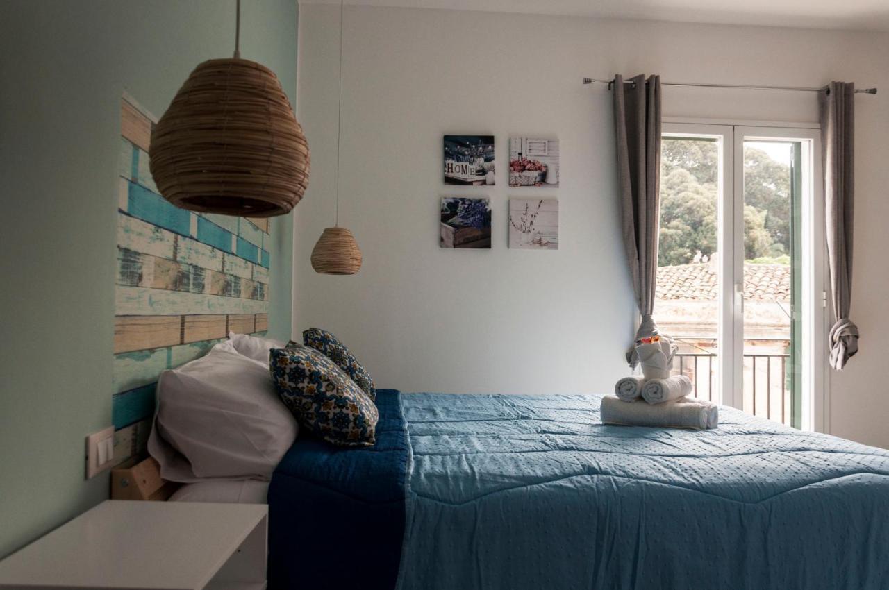 La Piccola Formica Charme Rooms パレルモ エクステリア 写真
