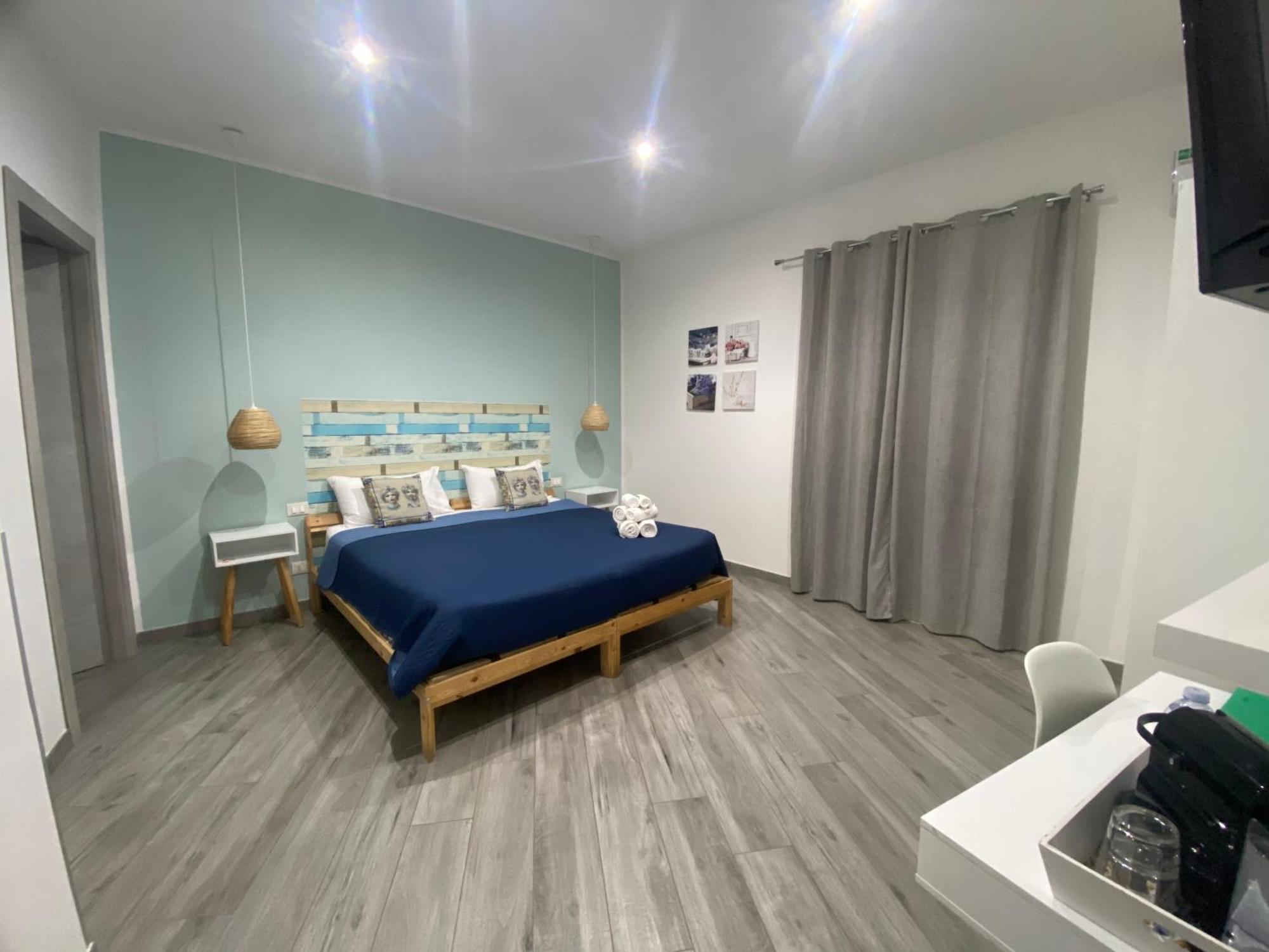 La Piccola Formica Charme Rooms パレルモ エクステリア 写真